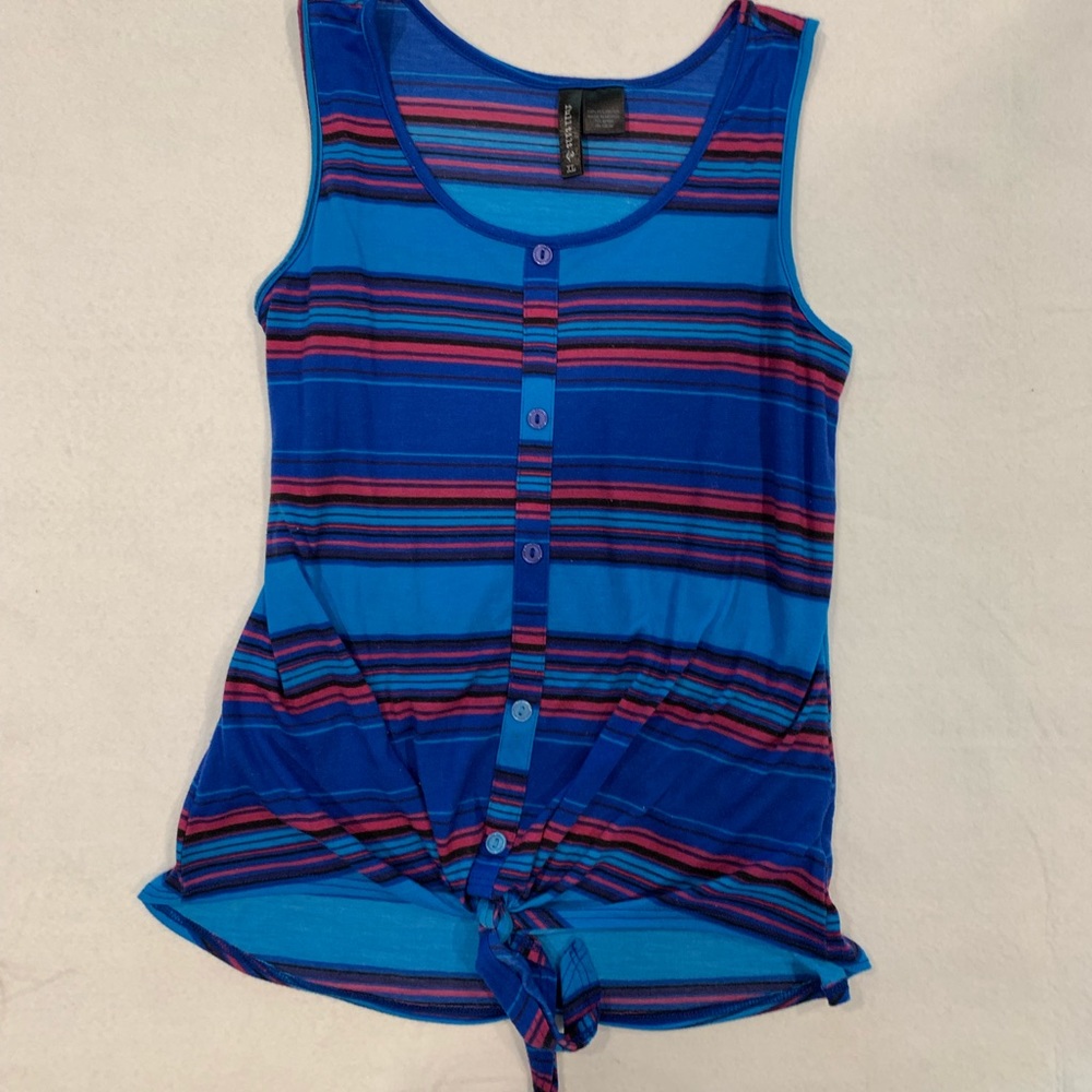 Full tilt girls tank Size XL💙